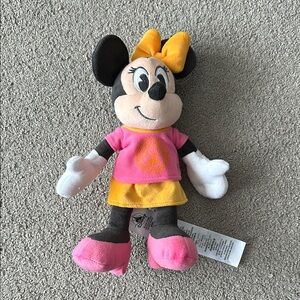 •DISNEY• Dinoland Minnie Mouse from Disneys Animal Kingdom